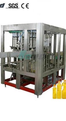 最畅销的高性能旋转式食用油灌装旋盖机，采用旋转式设计，价格极具竞争力