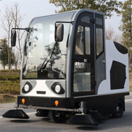 迷你电动扫地机