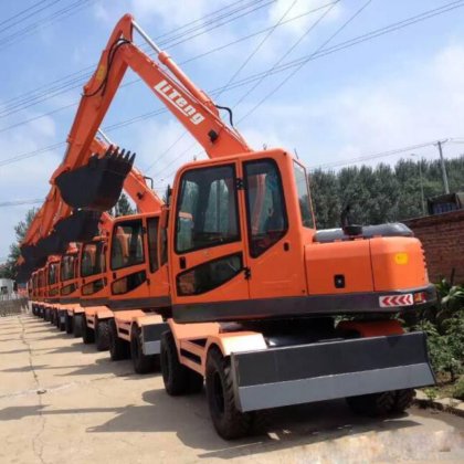 中国高性能低价格轮式液压挖掘机