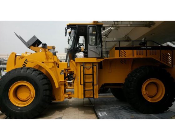 40 吨重型采石场石料叉车采石场装载机