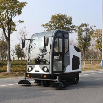 仓库清扫机 履带式扫路车 真空街道清洁机