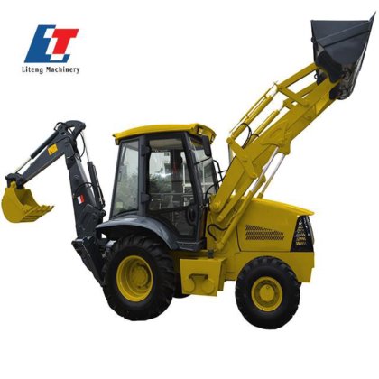 配备日本 Yammar 发动机的草坪拖拉机挖掘装载机