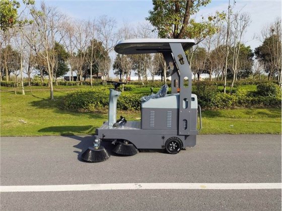 电动骑式厂房扫地机 仓储扫地机