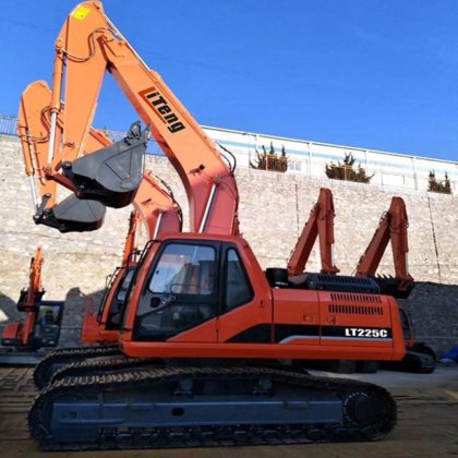 中国工厂 23 吨大型履带式挖掘机 LT225C 中国挖掘机械价格