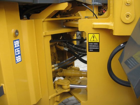 3 吨矿用轮式装载机 土方工程设备 铲式装载机 Zl30