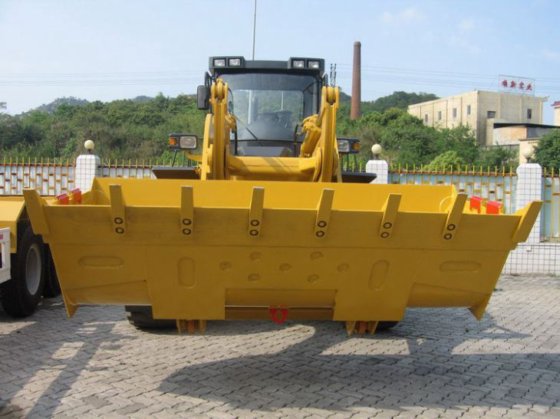 5 吨双缸轮式装载机 建筑设备铲车