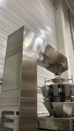 2023 Multihead weigher with automatic