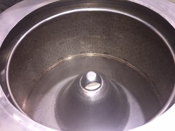 中古リエラ・ナデウ600遠心分離機