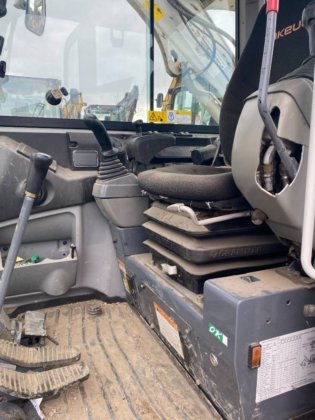 2019 Takeuchi TB 240