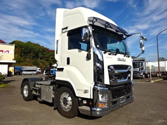 いすゞ 2PG-EXD52CD