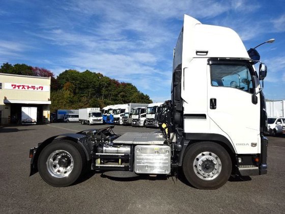 いすゞ 2PG-EXD52CD