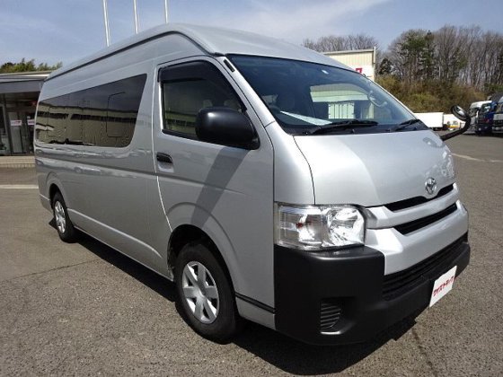 トヨタ CBF-TRH228B