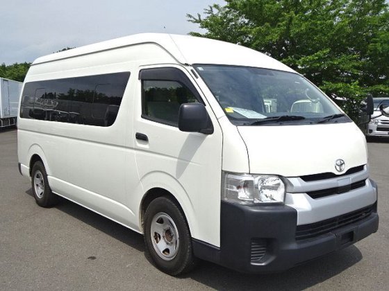 トヨタ CBF-TRH223B