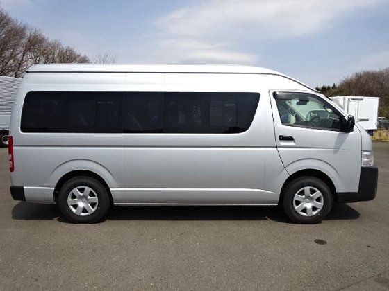 トヨタ CBF-TRH228B