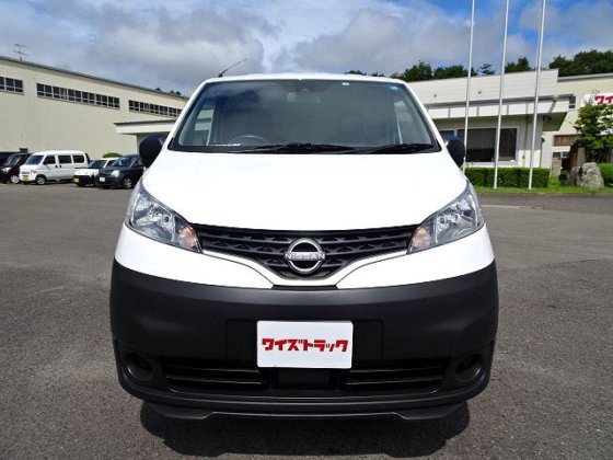日産 3BF-VNM20
