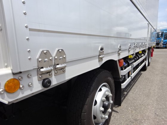 いすゞ 2PG-CYJ77C