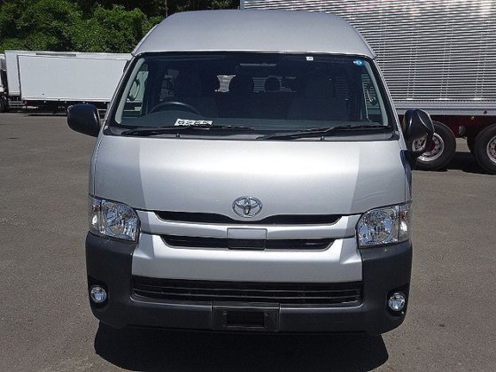 トヨタ CBF-TRH223B