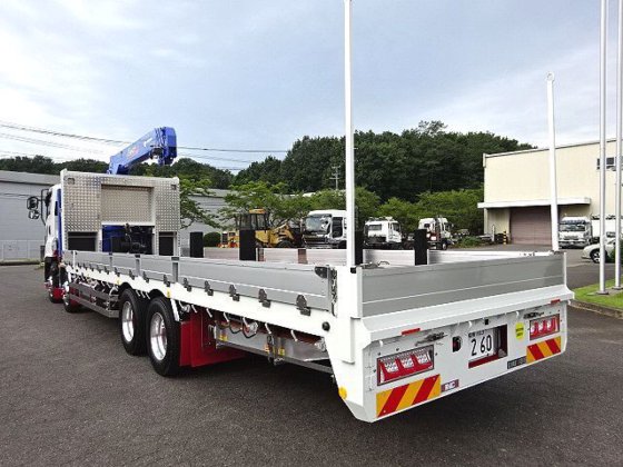 いすゞ 2PG-CYH77C