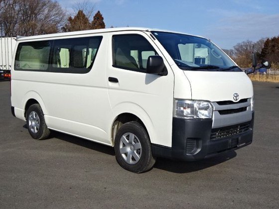トヨタ LDF-KDH206V