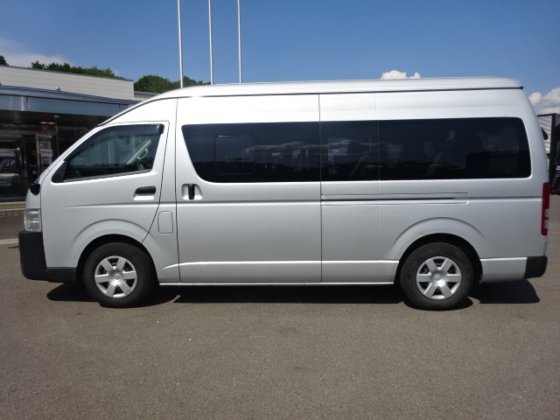 トヨタ LDF-KDH223B