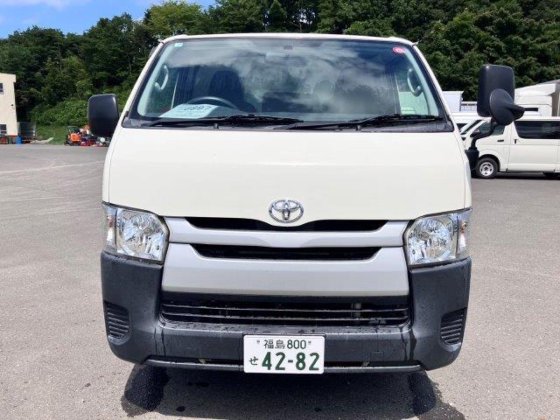 トヨタ CBF-TRH200V