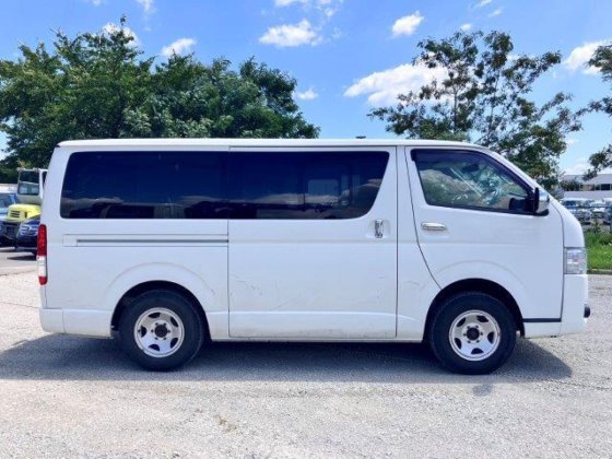 トヨタ LDF-KDH206V