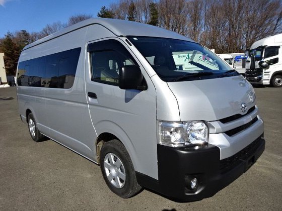 トヨタ CBF-TRH228B