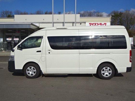 トヨタ LDF-KDH223B