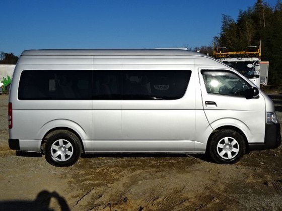 トヨタ LDF-KDH223B