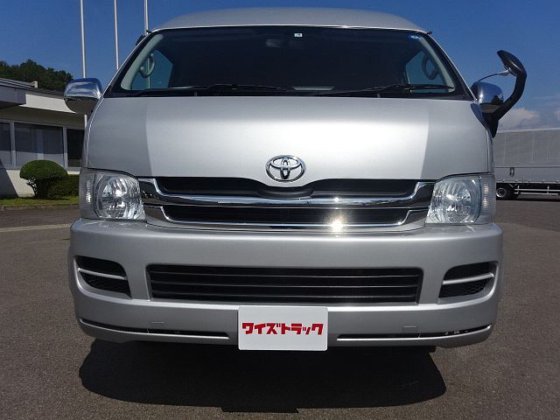 トヨタ CBA-TRH229W