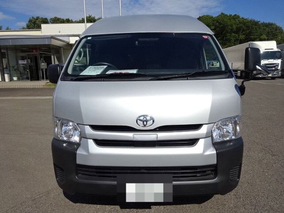 トヨタ CBF-TRH228B