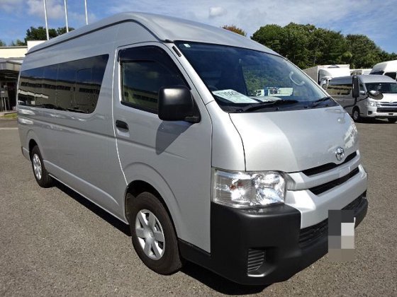 トヨタ CBF-TRH228B