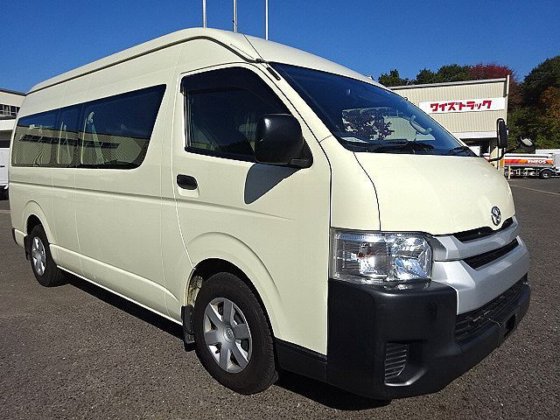 トヨタ LDF-KDH223B