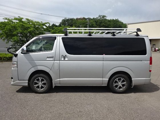 トヨタ LDF-KDH206V