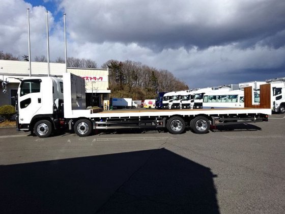 いすゞ 2PG-CYH77D