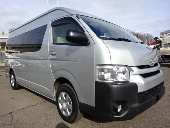 トヨタ CBF-TRH228B