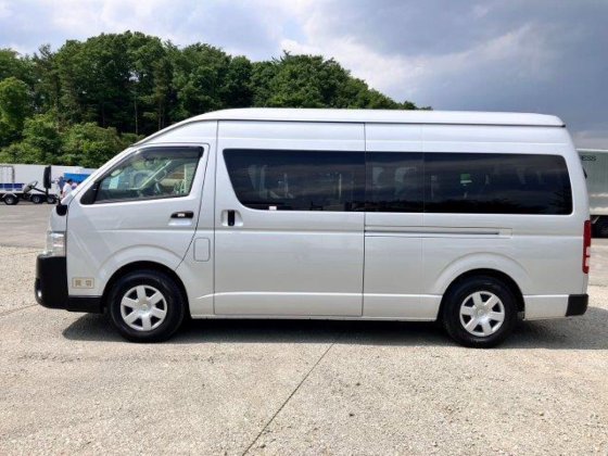 トヨタ LDF-KDH223B