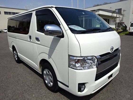 トヨタ CBF-TRH228B