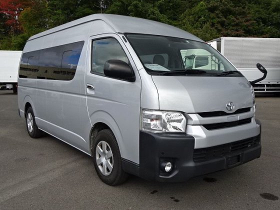 トヨタ CBF-TRH223B