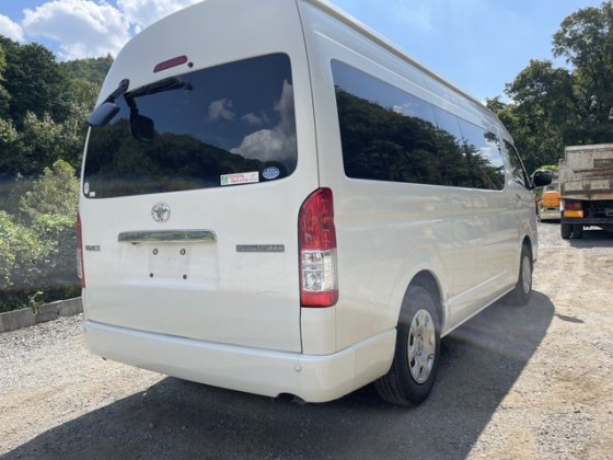 トヨタ CBA-TRH224W