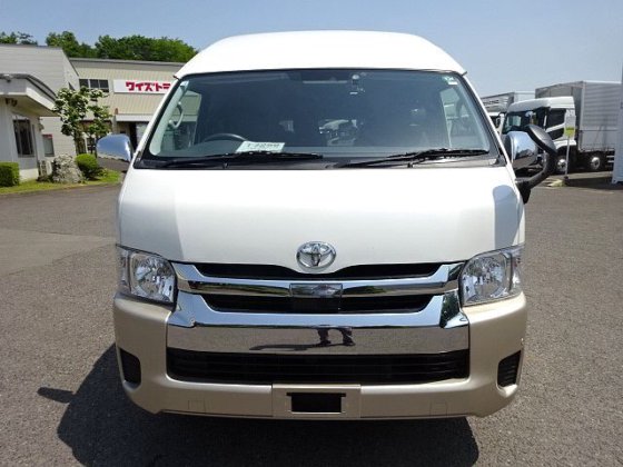トヨタ CBA-TRH229W