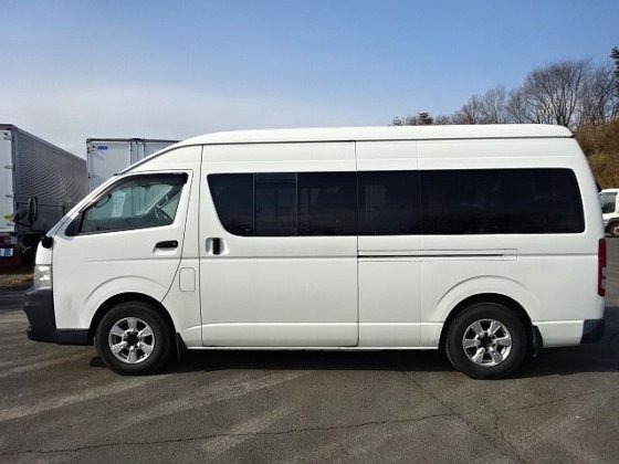 トヨタ LDF-KDH223B