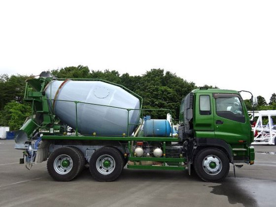 いすゞ PDG-CX77K8