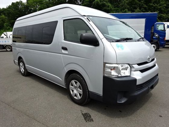 トヨタ LDF-KDH223B