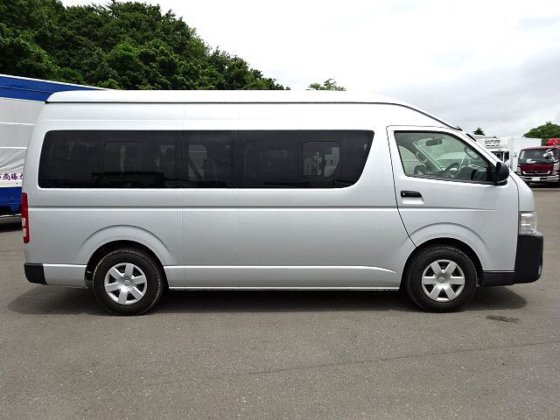 トヨタ LDF-KDH223B