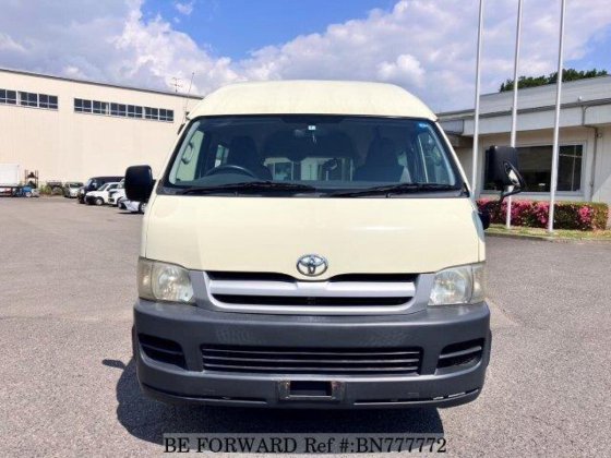 トヨタ KR-KDH222B
