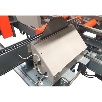 Machine à tronçonner le bois