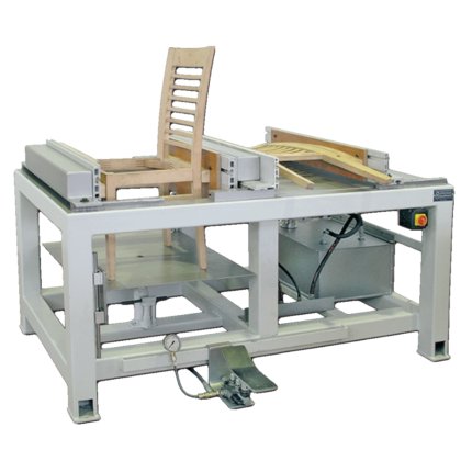 Table d'assemblage des pièces de