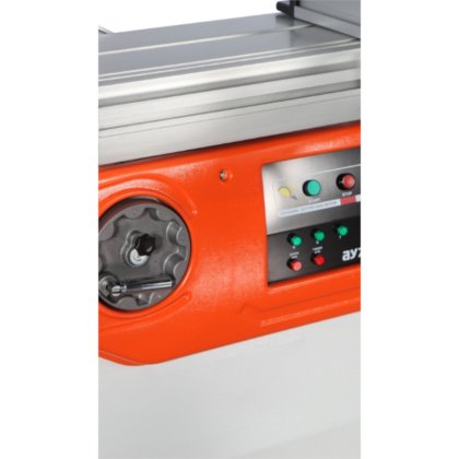 Machine à scier sur table