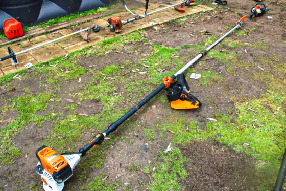 Stihl NT 133 Pole saw with spare chain and bar in Caloola, Australia